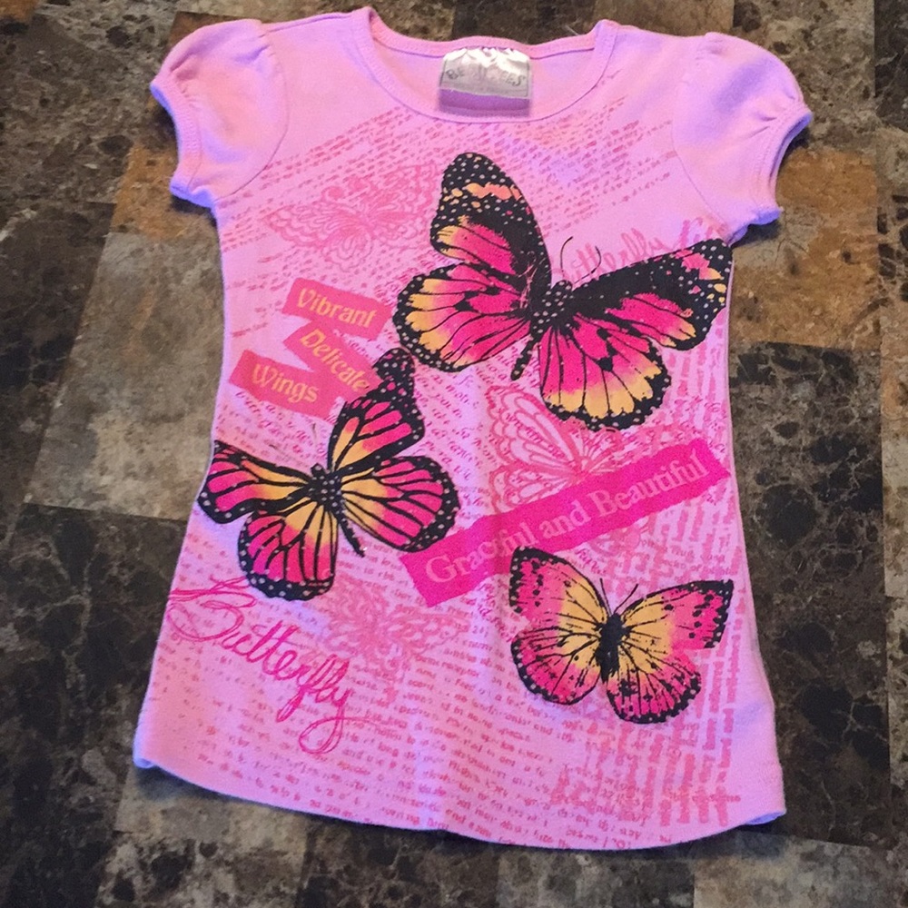 Size 4 please no butterfly 🦋 top!